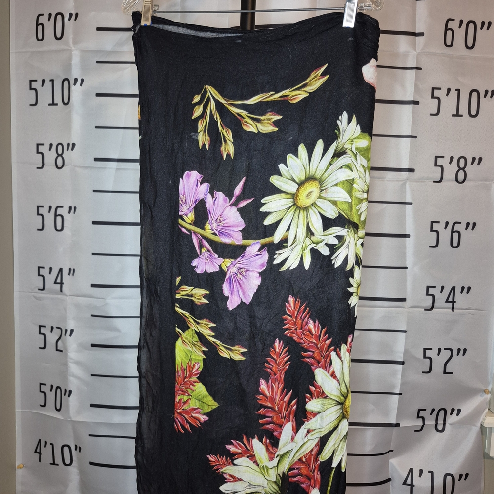 Agua Bendita Black Floral Swim Coverup